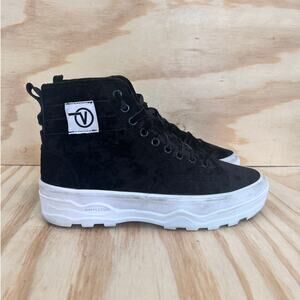 Vans Off The Wall - Crushed Velvet Sentry Hi - Sneakers - Black - Women's - 8